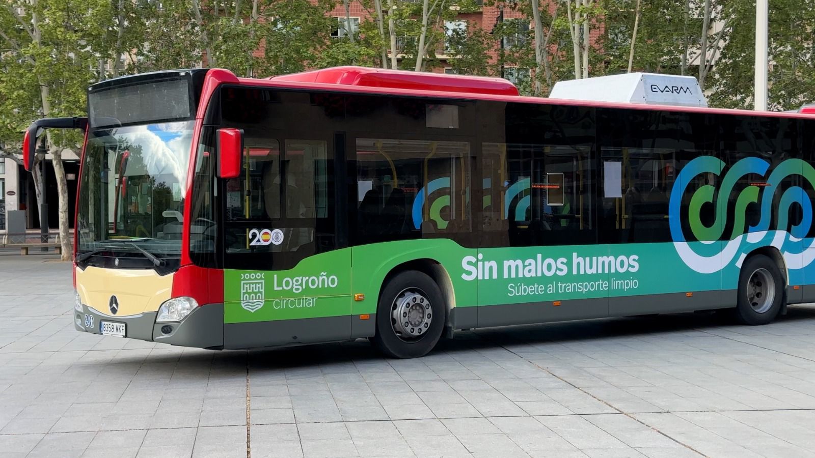 Imagen Varias líneas del servicio de transporte urbano se verán afectadas hoy jueves a causa de una concentración y una manifestación